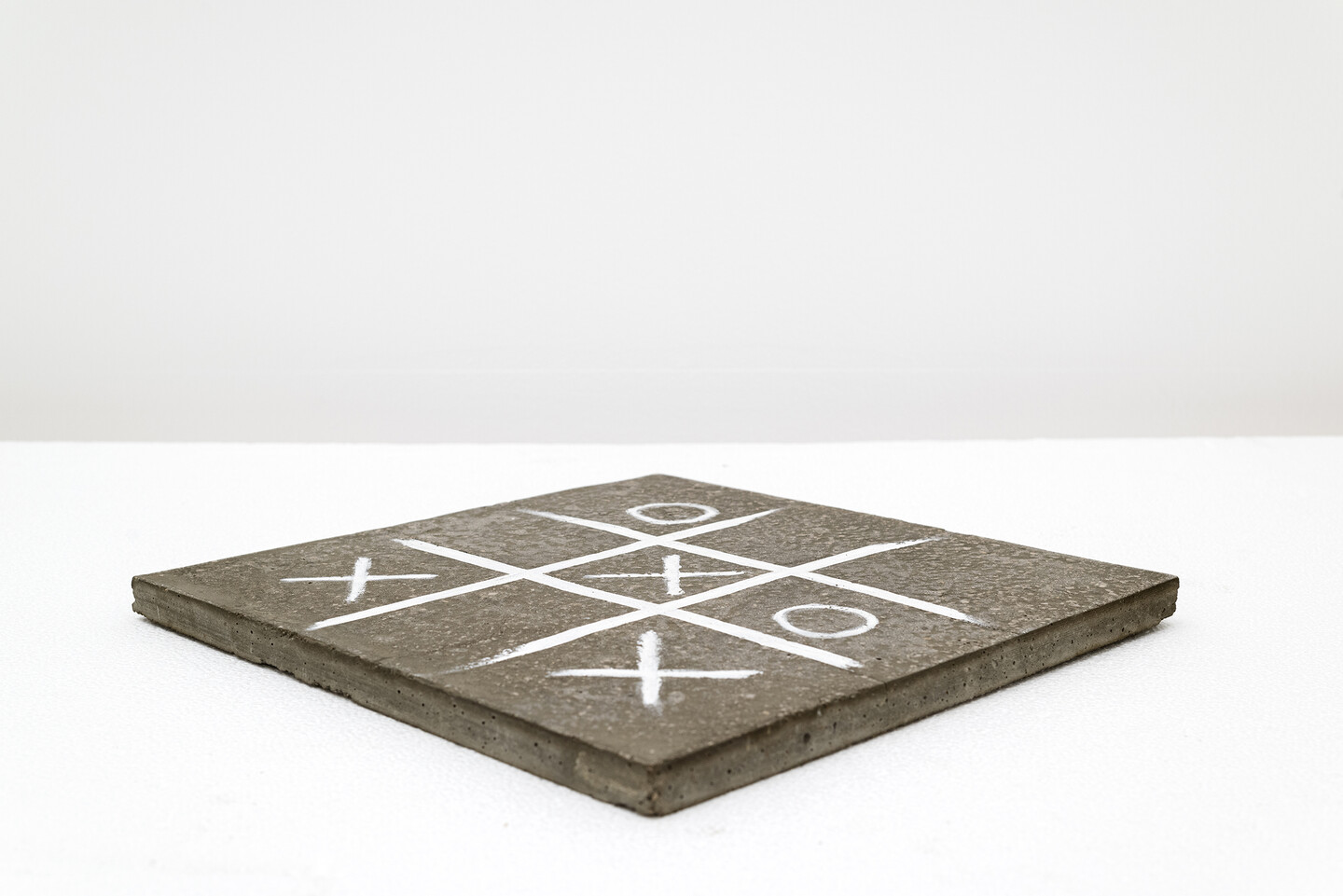 XO, 2024, Oil pastel on grout, 36 &times; 36 &times; 2 cm