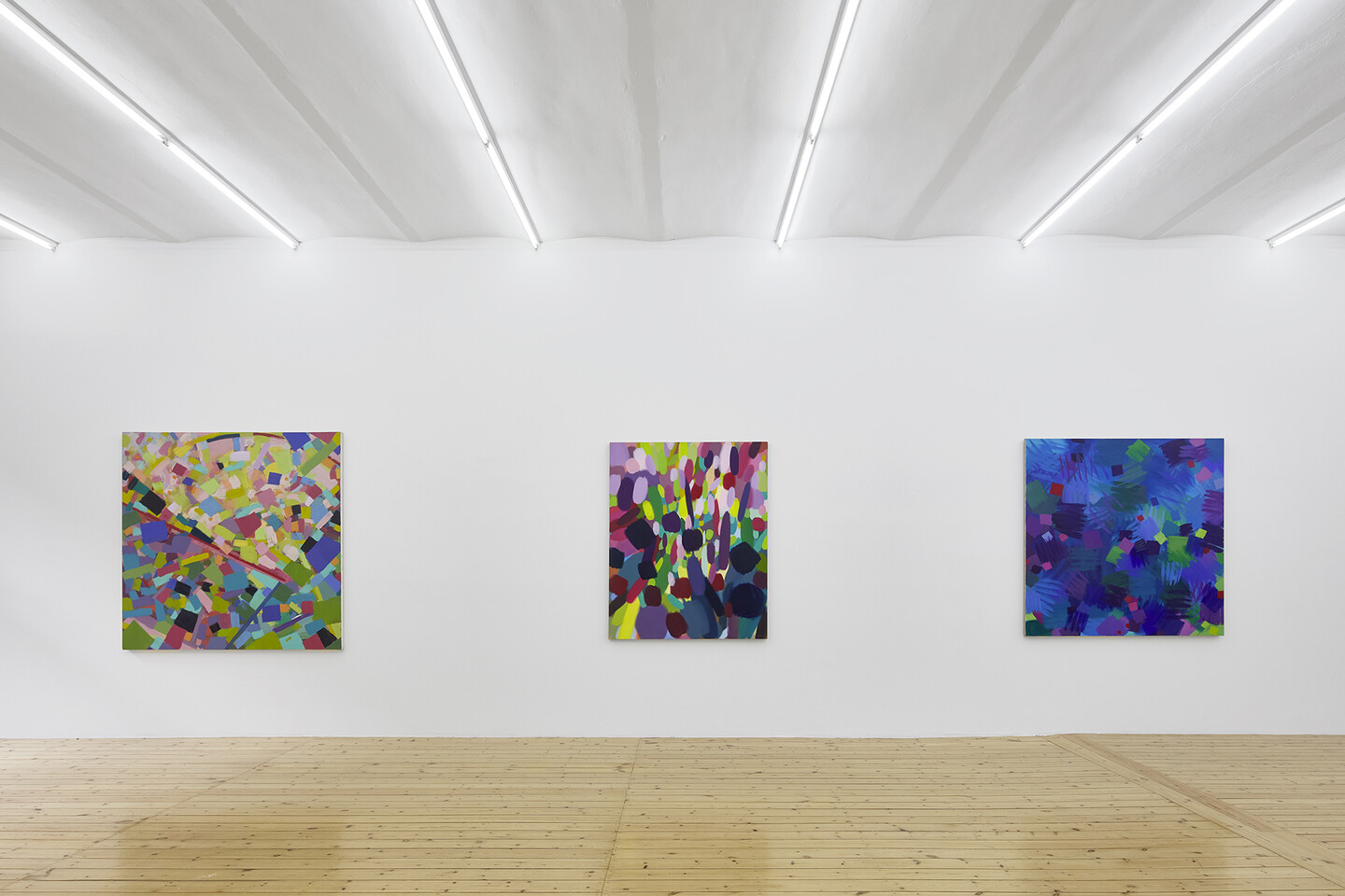 SAMIA HALABY: Fragments of time, exhibition view, Sfeir-Semler Gallery, Hamburg, 2024