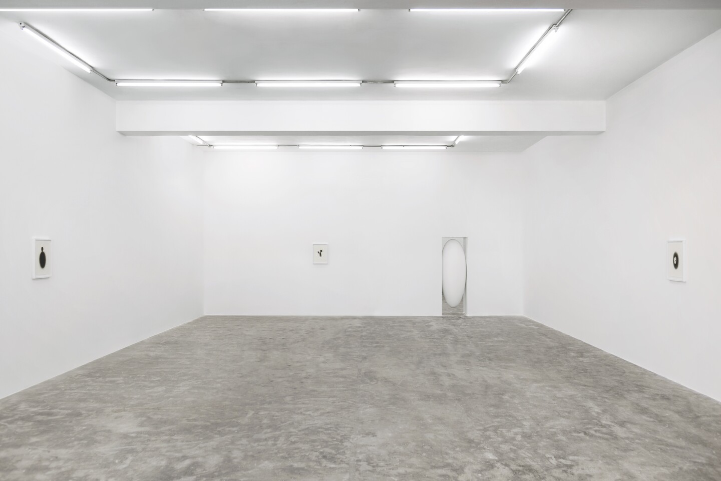 Tarik Kiswanson, Exhibition view, Sfeir-Semler Gallery Beirut, 2022